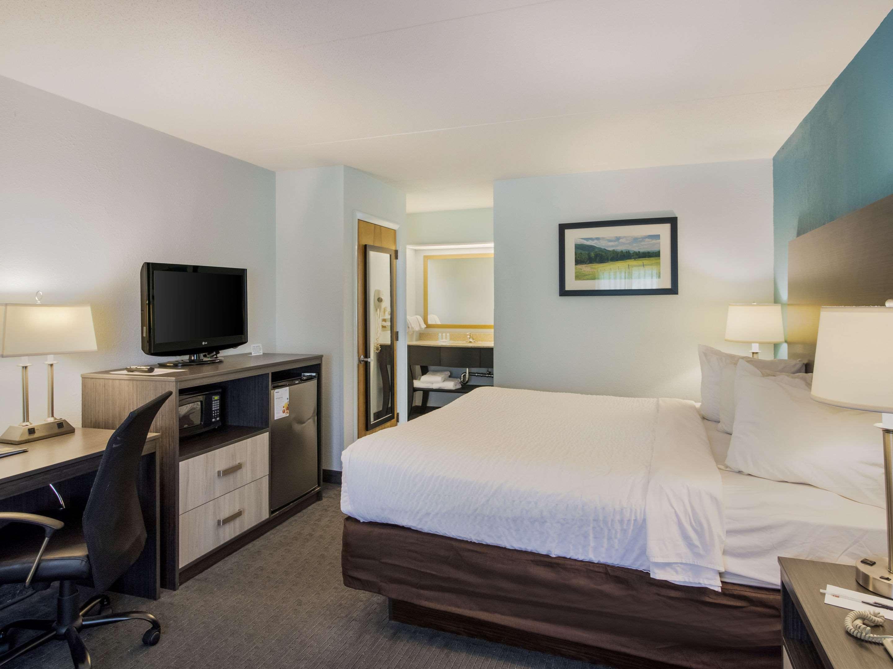 Clarion Inn Cleveland Near University Extérieur photo