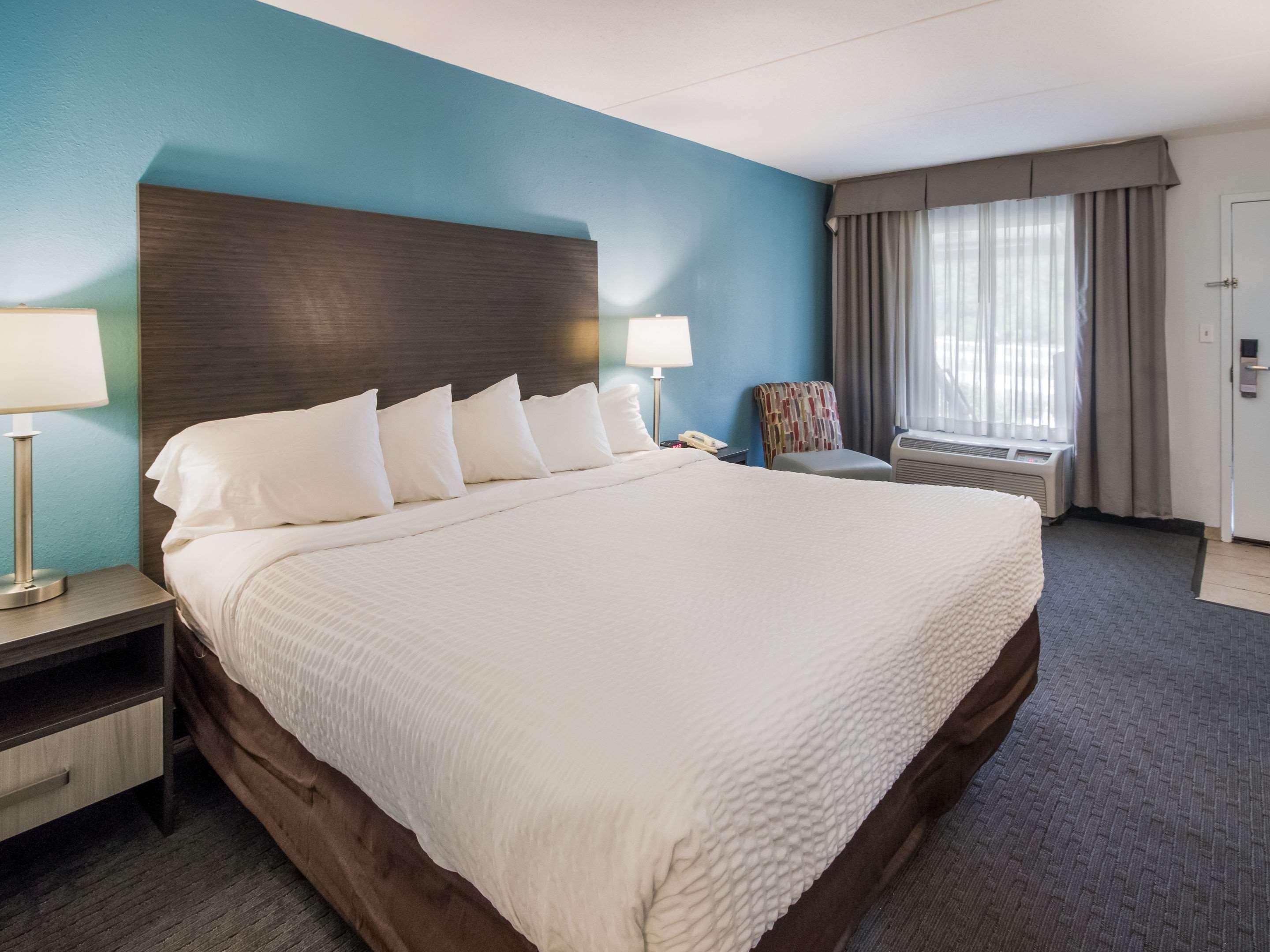 Clarion Inn Cleveland Near University Extérieur photo