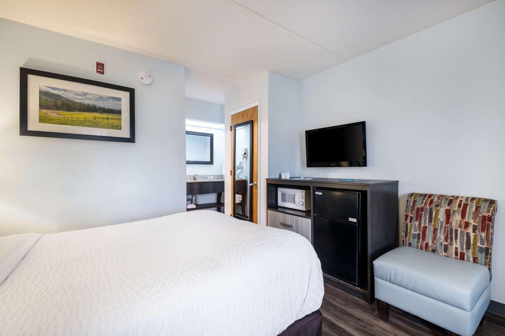 Clarion Inn Cleveland Near University Extérieur photo