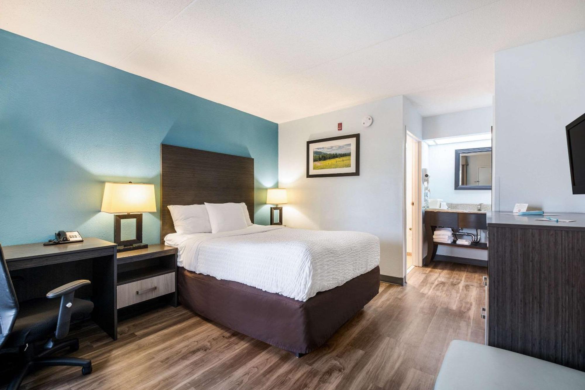 Clarion Inn Cleveland Near University Extérieur photo