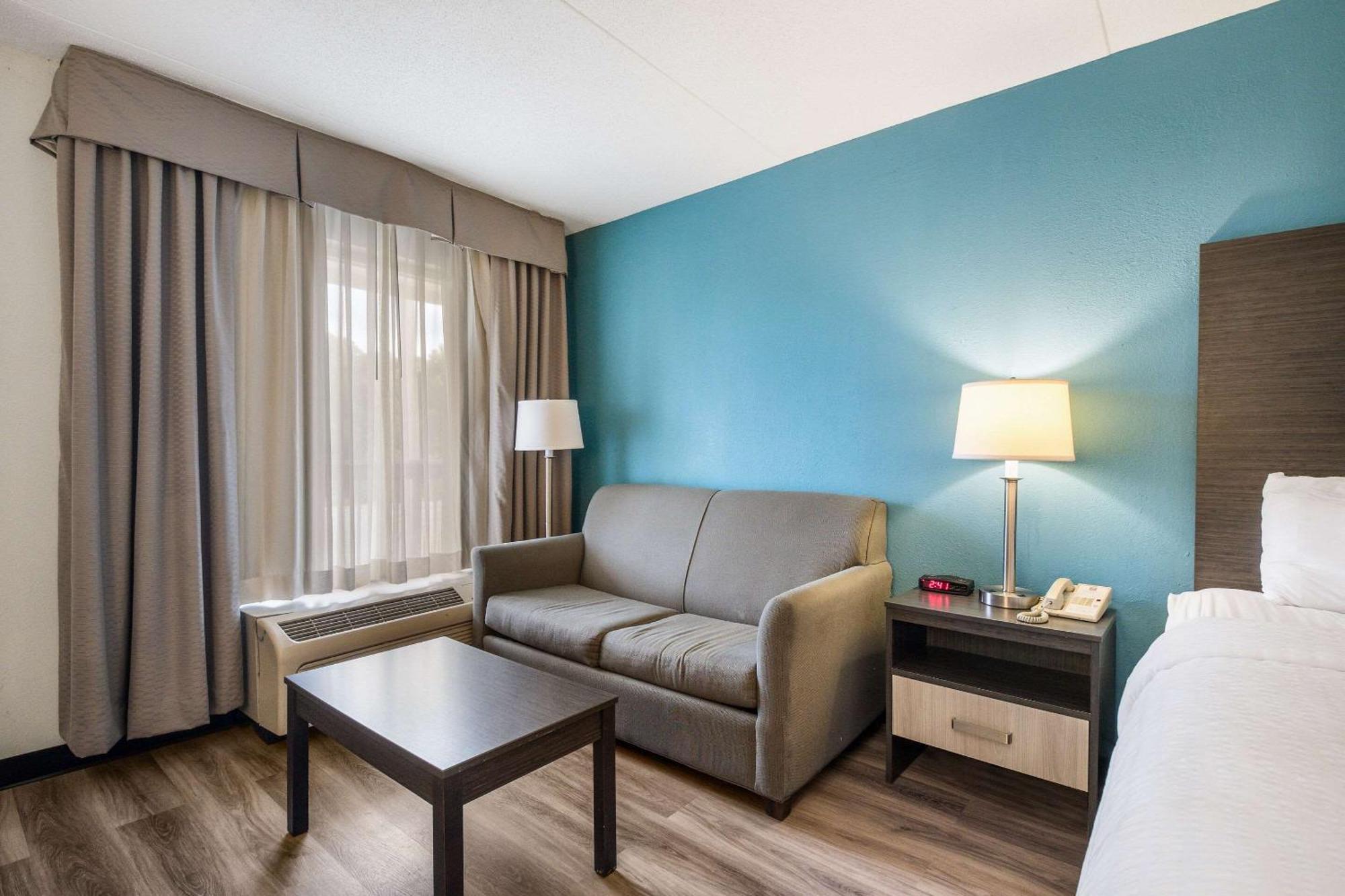 Clarion Inn Cleveland Near University Extérieur photo